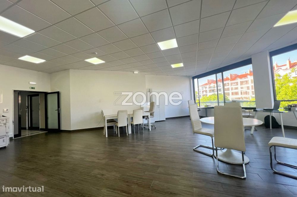 Escritório novo na Quinta de São Gonçalo, Carcavelos