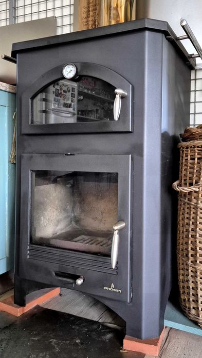 Salamandra e forno a lenha BRONPI Monza 14kw com oferta da chaminé