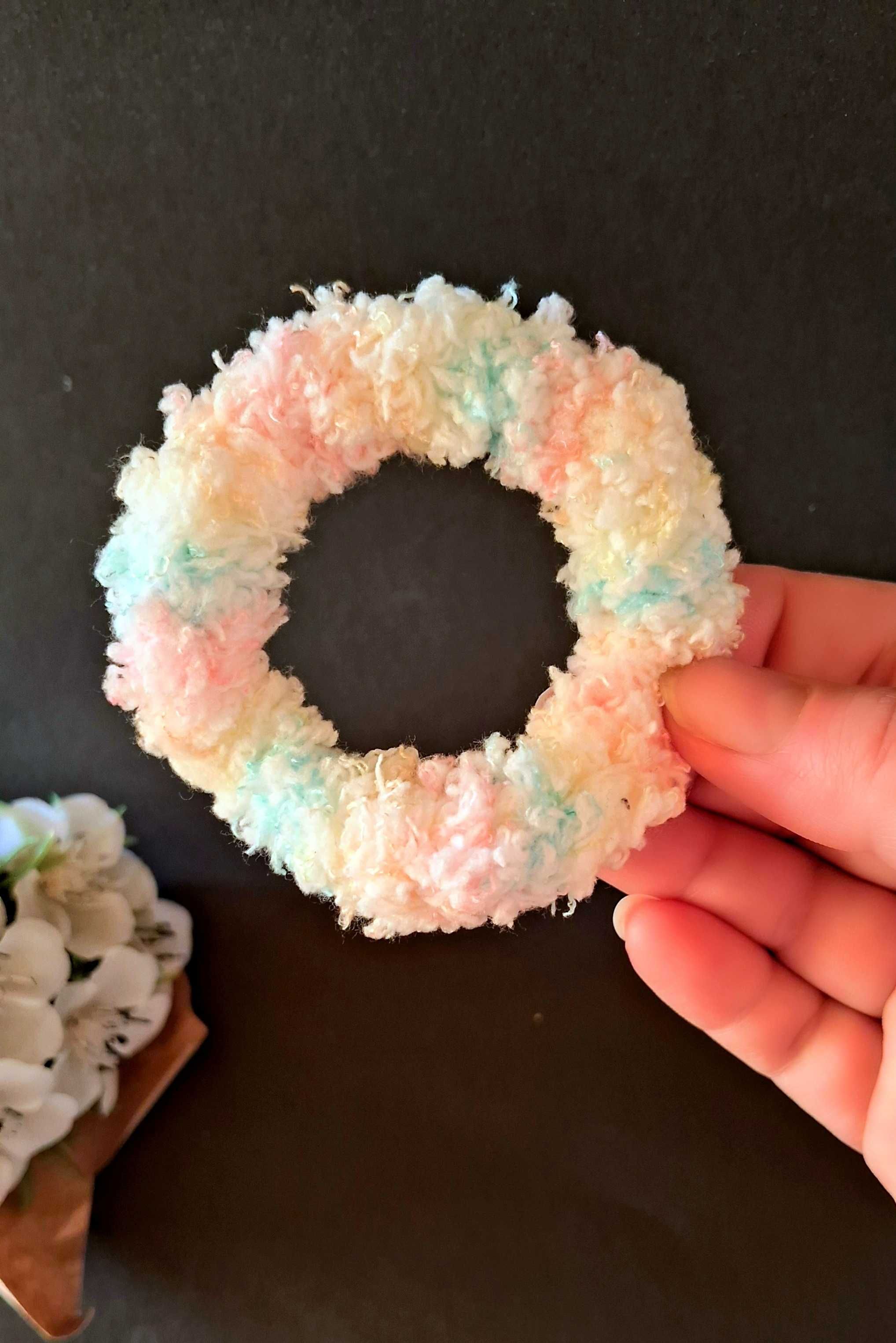 Gumka do włosów scrunchie pluszowa na szydełku Frotka handmade Unikorn