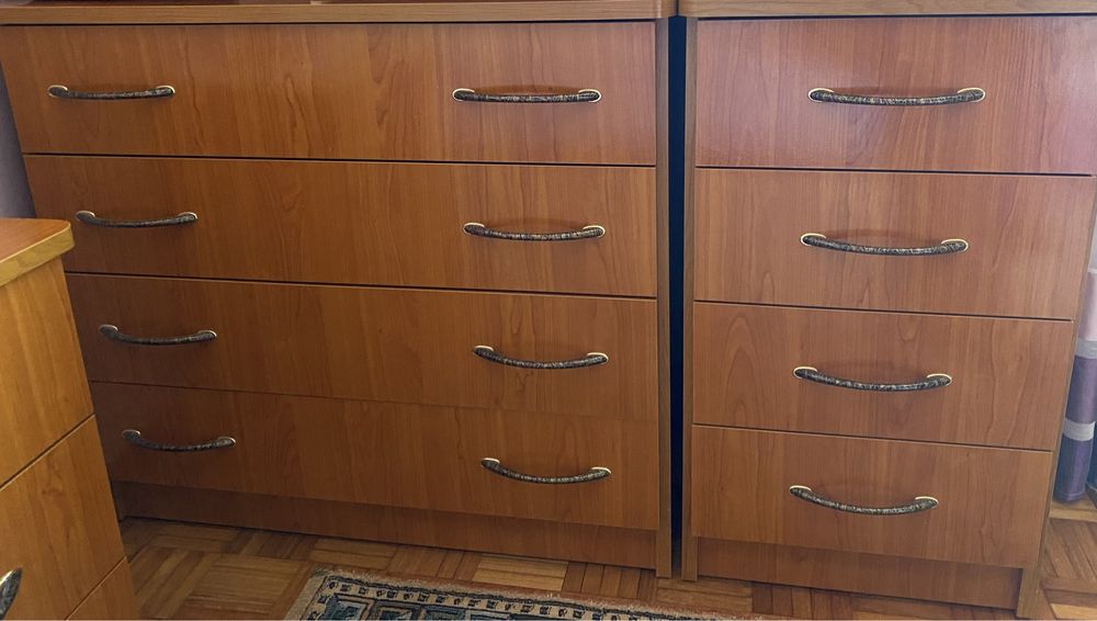 Quarto de casal castanho claro