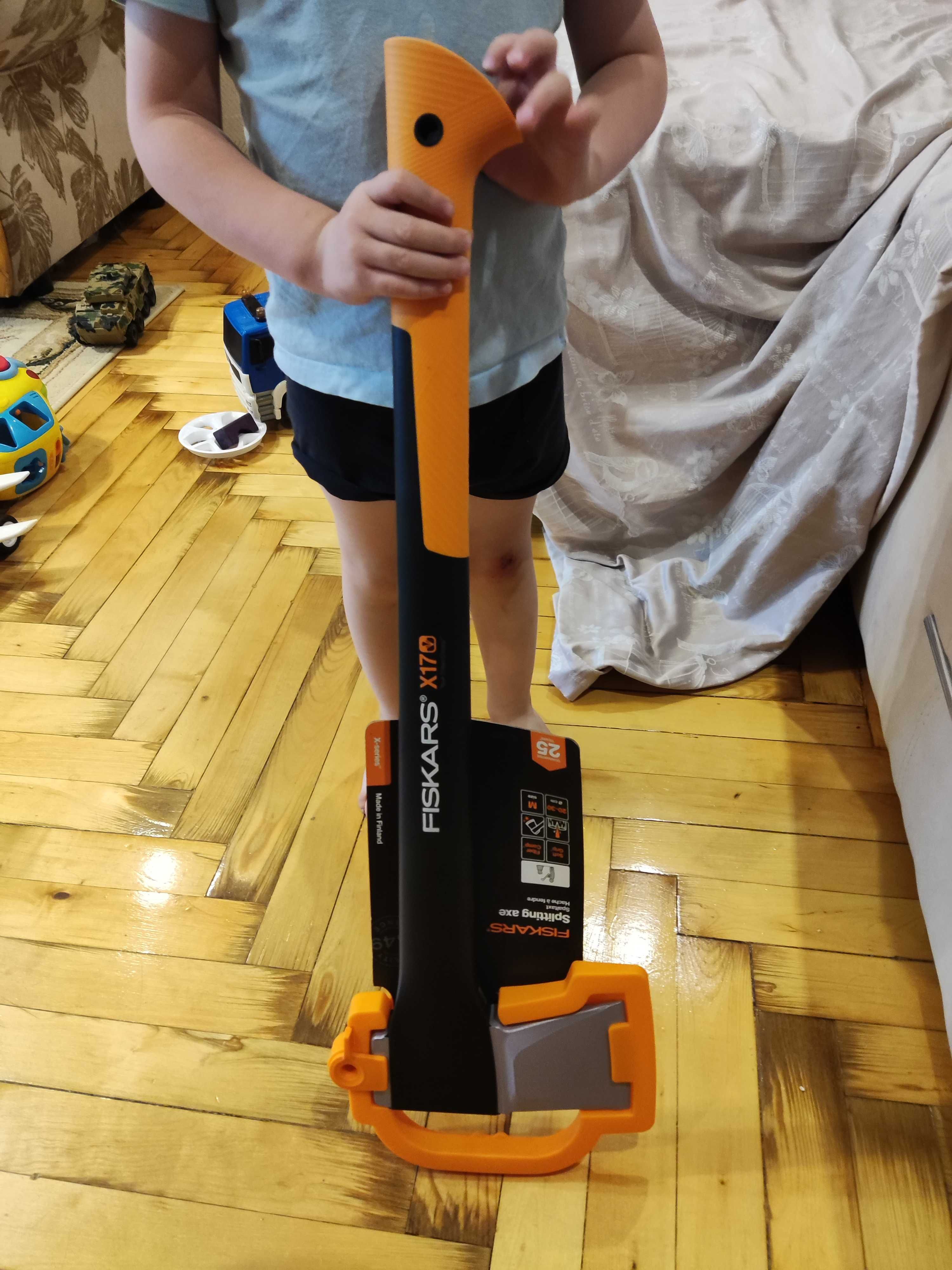 Топор колун fiskars x 17. ОРИГІНАЛ