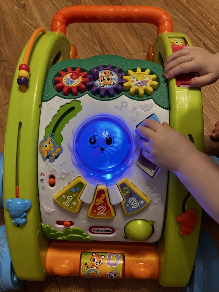 Little tikes Chodzik i stół aktywności 3 w 1 jezdzik