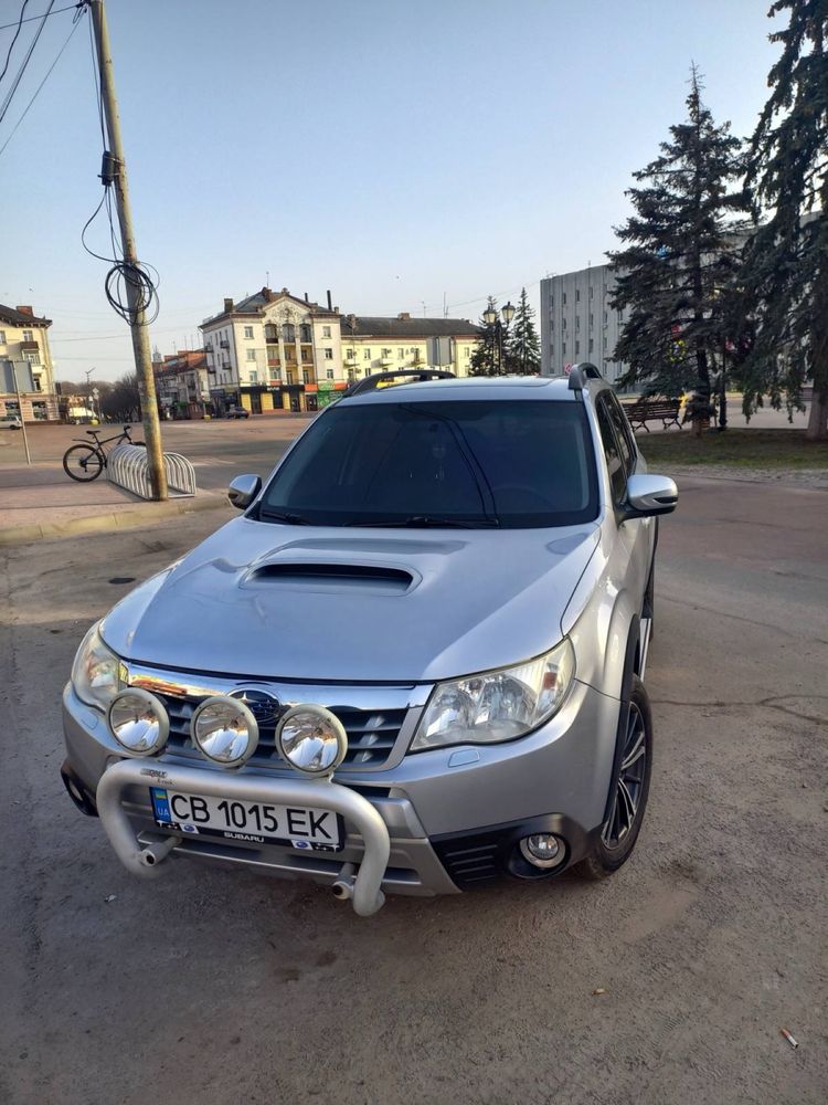 Subaru Forester 2011 р 2.0 D. 4*4 АВТО на максимальній комплектації