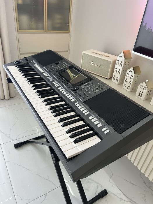 Keyboard Yamaha PSR-S770
