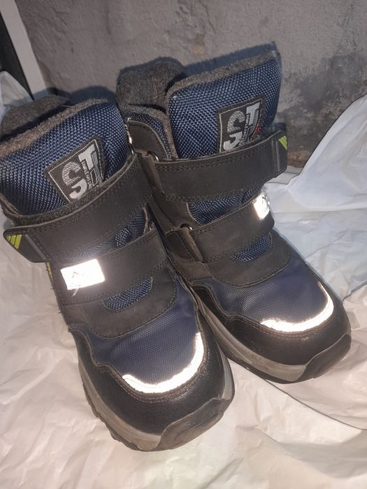 Дитяче взуття зимове