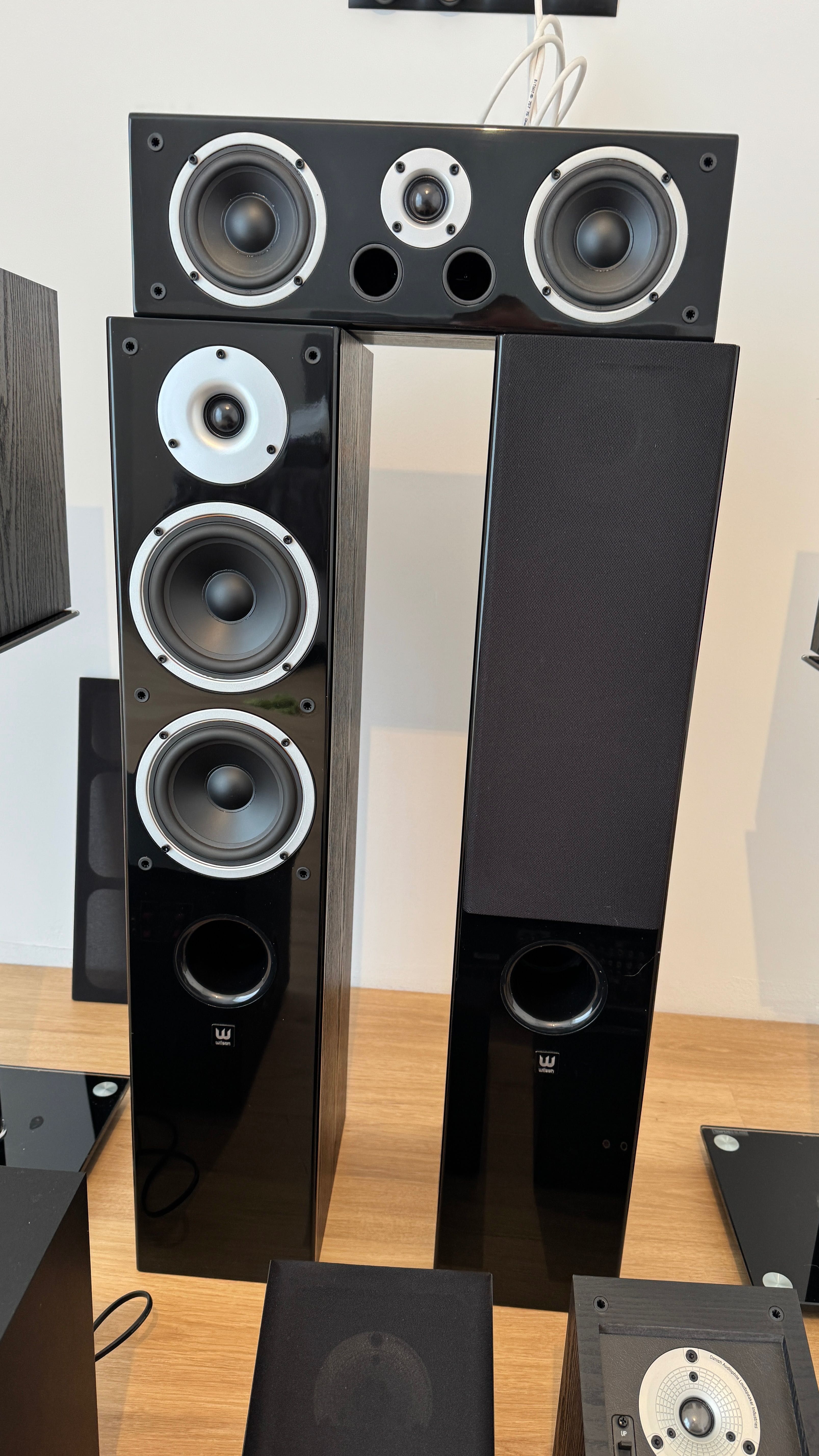 Kino domowe DENON 7.1  AVR-X2400H Idealny stan ATMOS