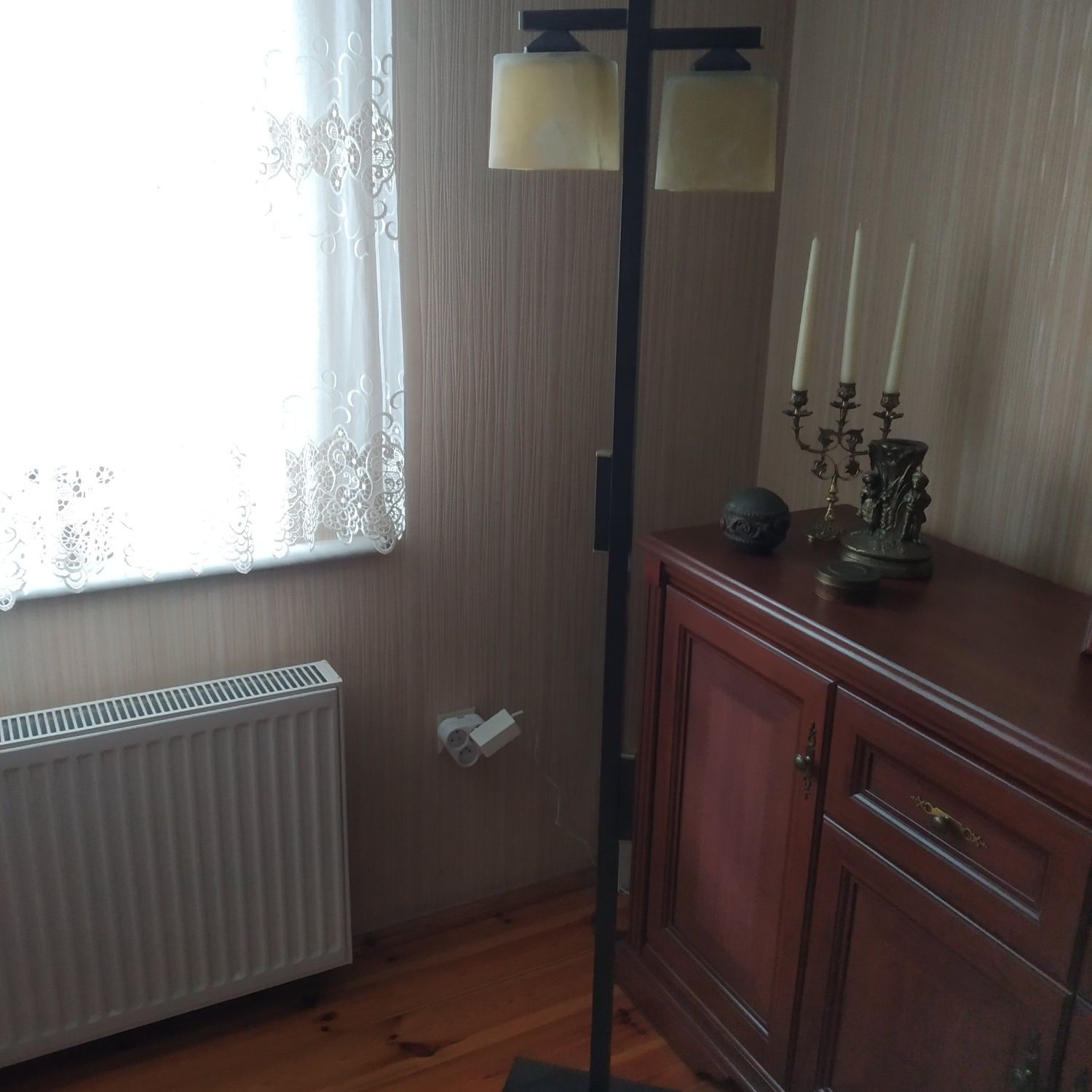 Lampa stojąca pokojowa no