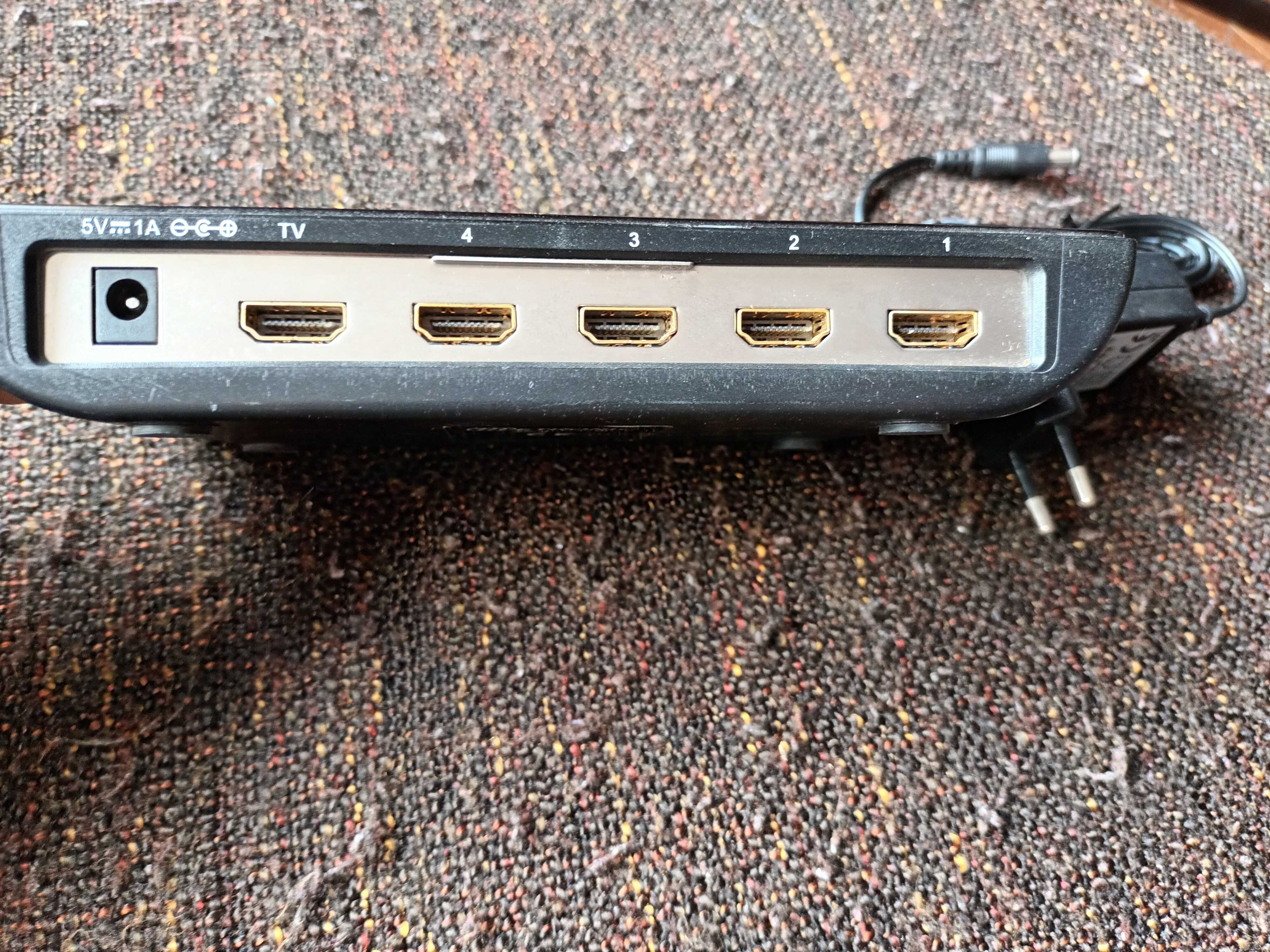 Comutador Metronic com 4 entradas HDMI