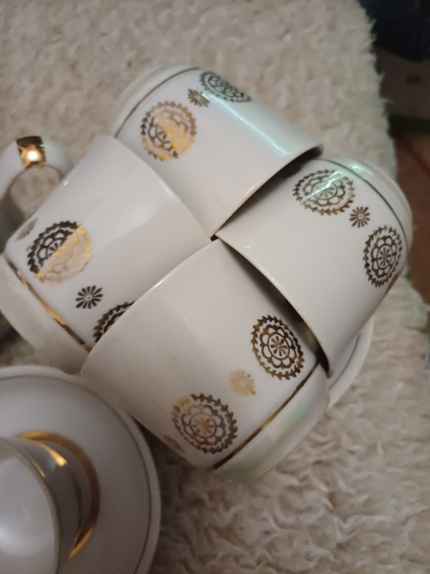 Сервиз для кофе, светлый