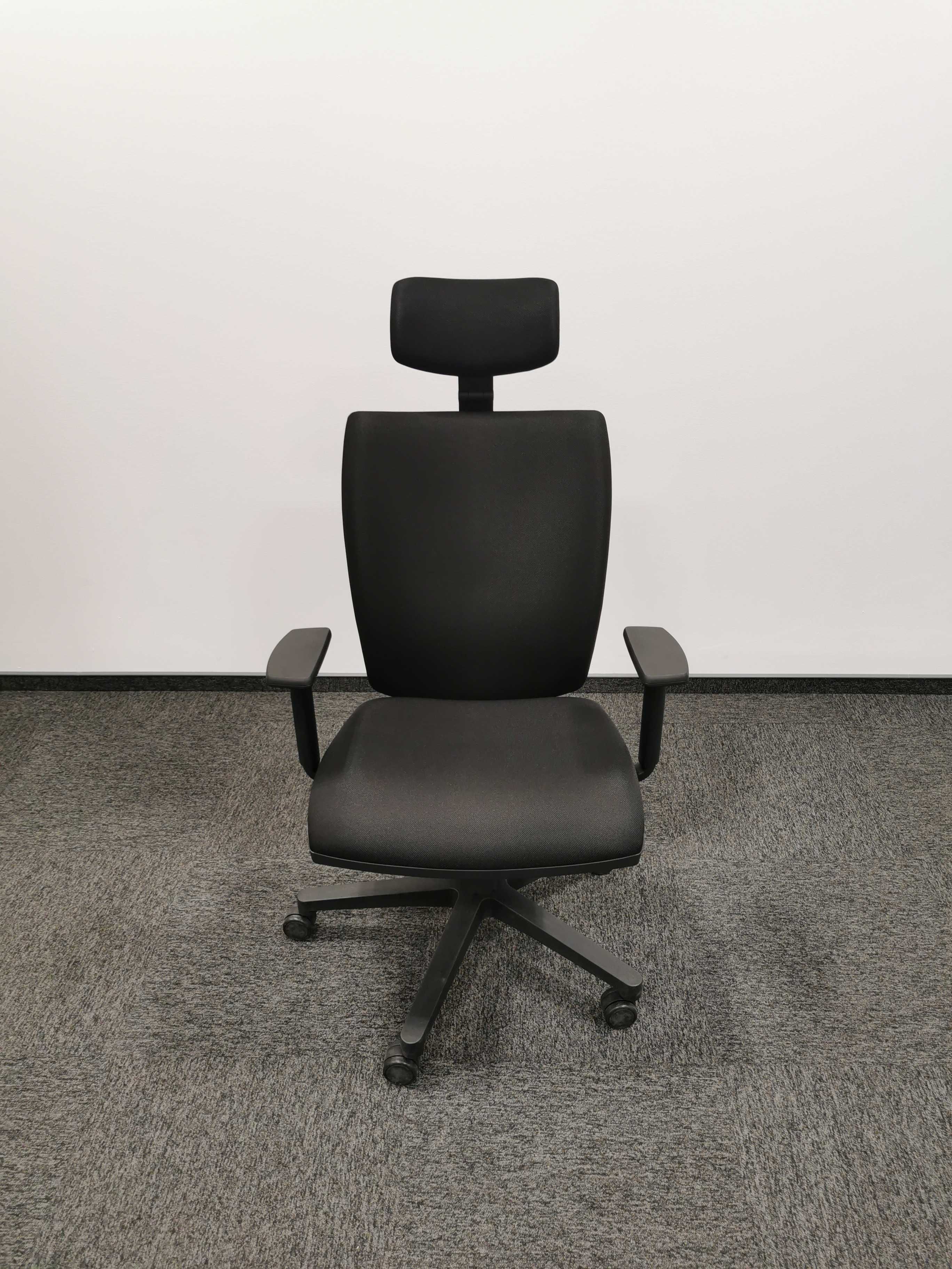 Nowe krzesła LD Seating LYRA krzesło katalogu NoNameOffice 2025