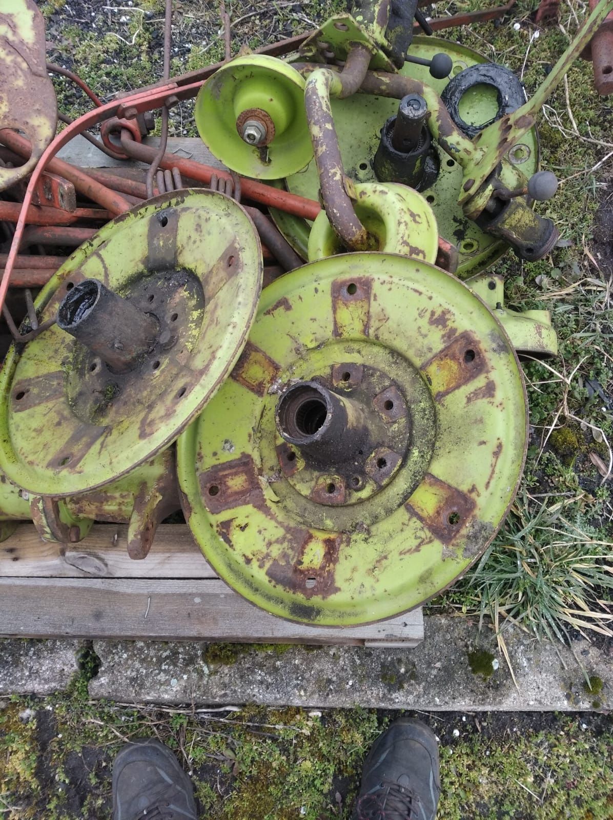 claas vicon Części do przewracarki zgrabiarki kosiarki krone pługa