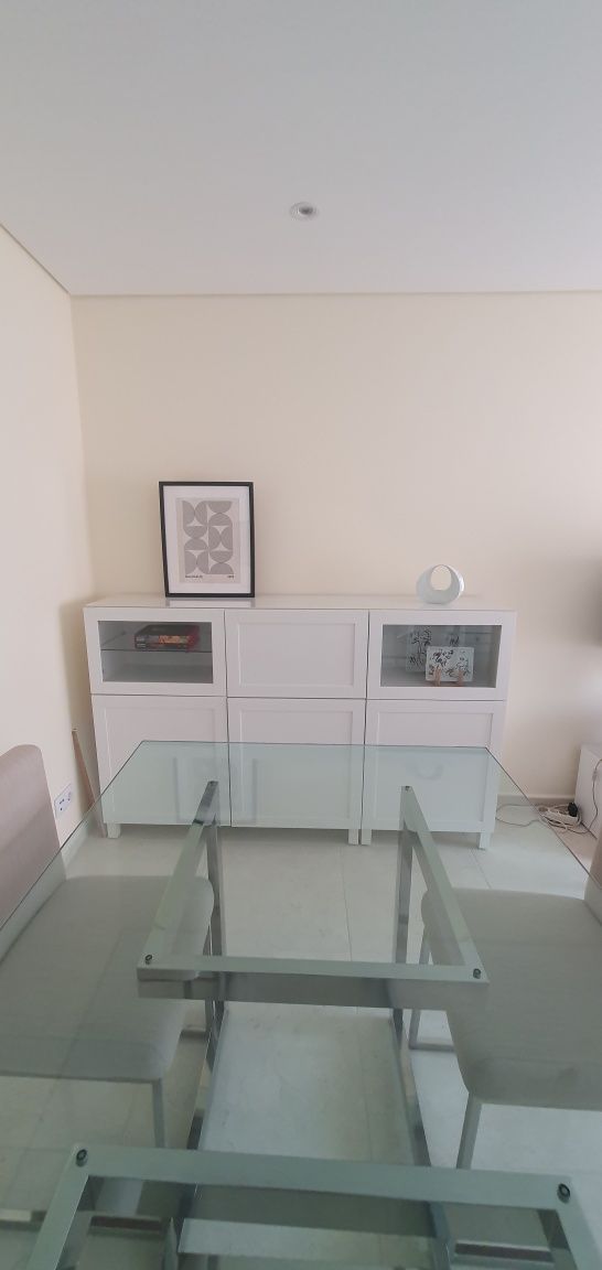 Mobiliário contemporâneo neutro como novo #aparador #besta #ikea