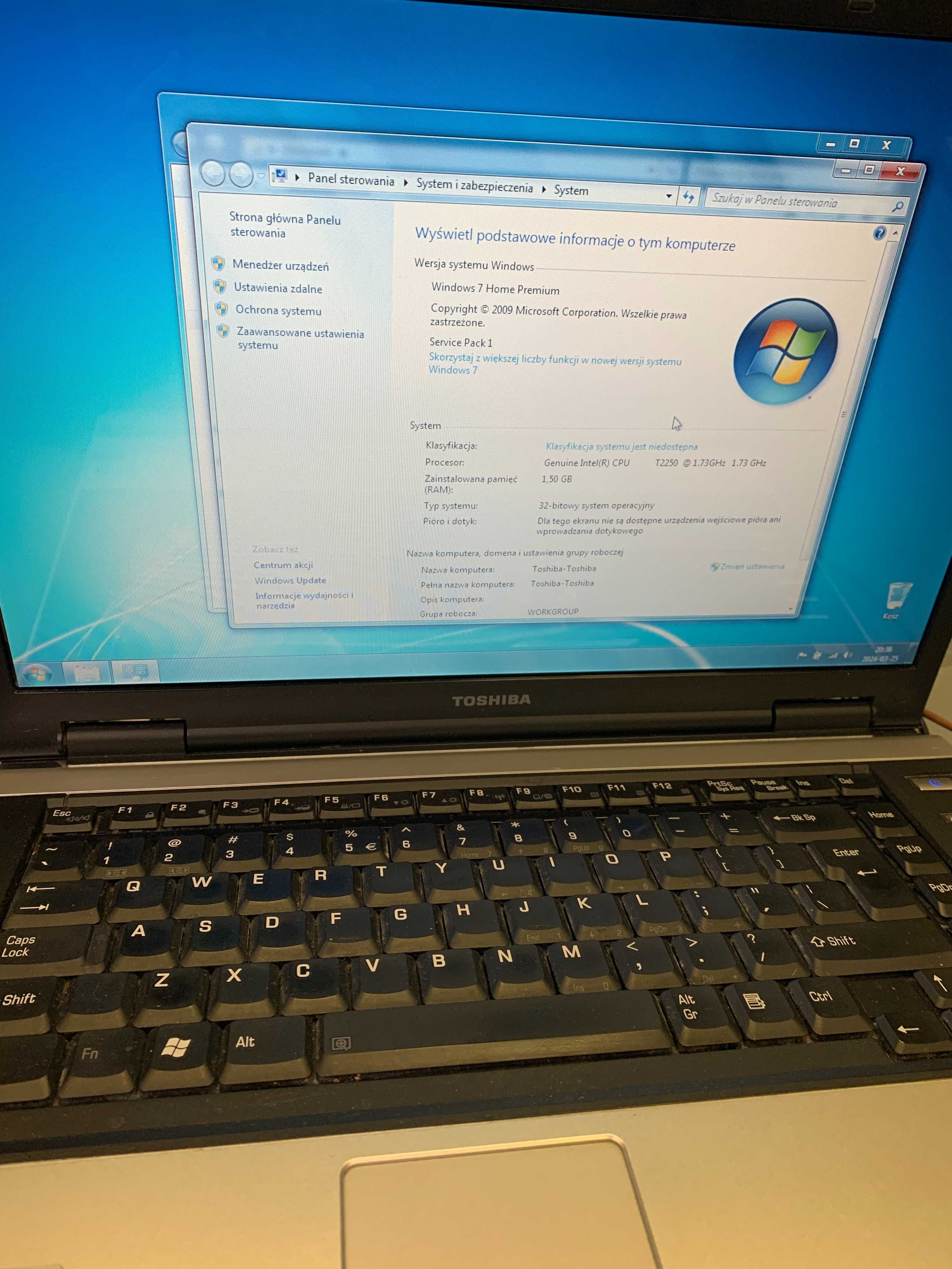 Toshiba Satellite A110-195. 2 GB, T2250, 500 GB