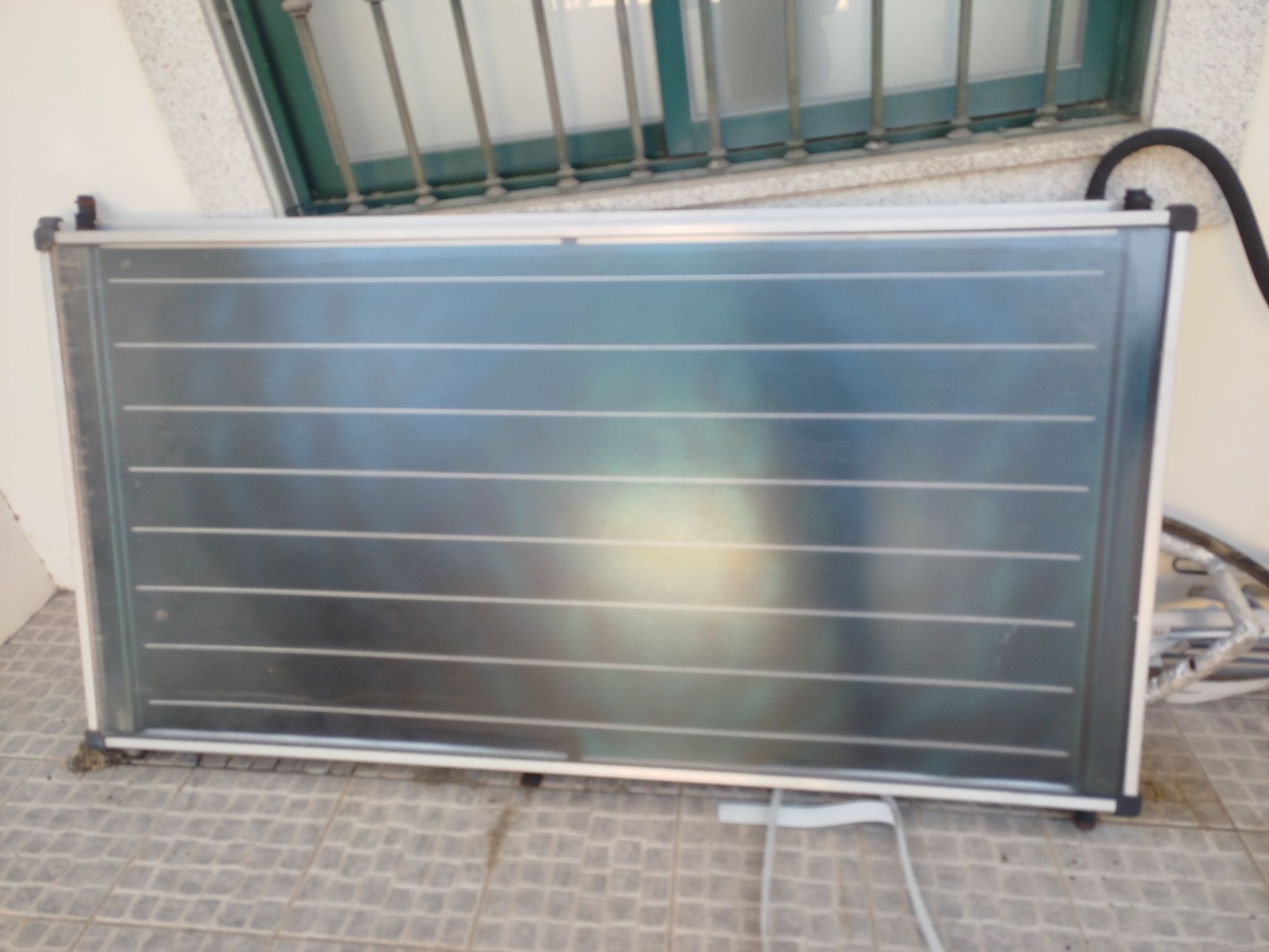 Termossifão e painéis solares