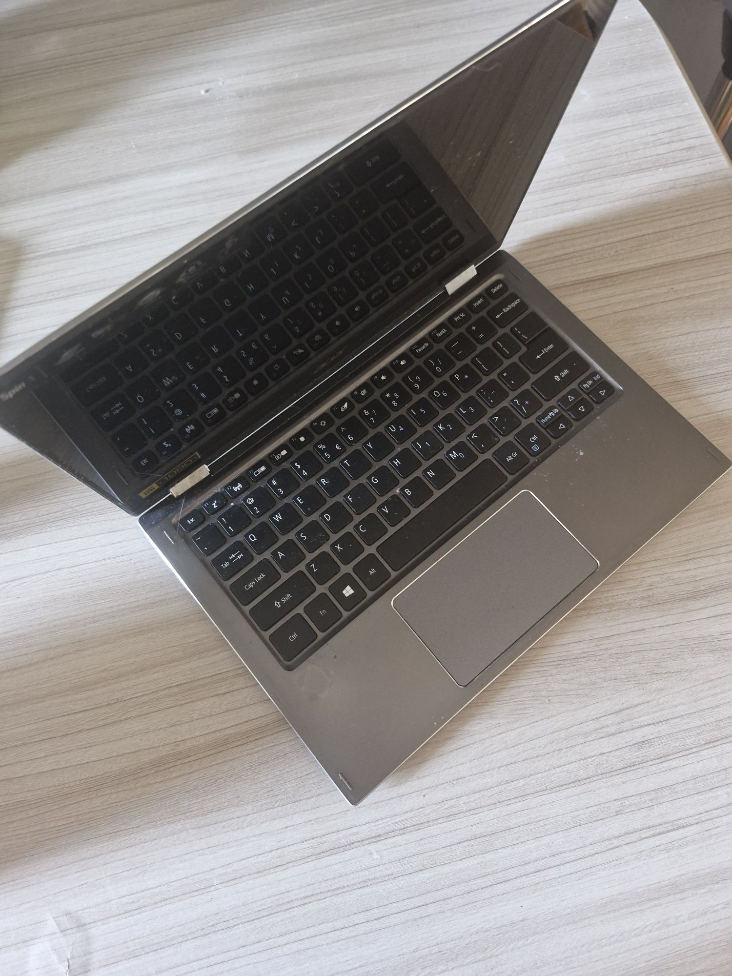 Sprzedam laptop Acer Spin 1 z ekranem dotykowym