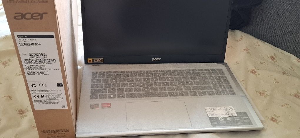 Vendo Acer a315-44p-r5c6 novo