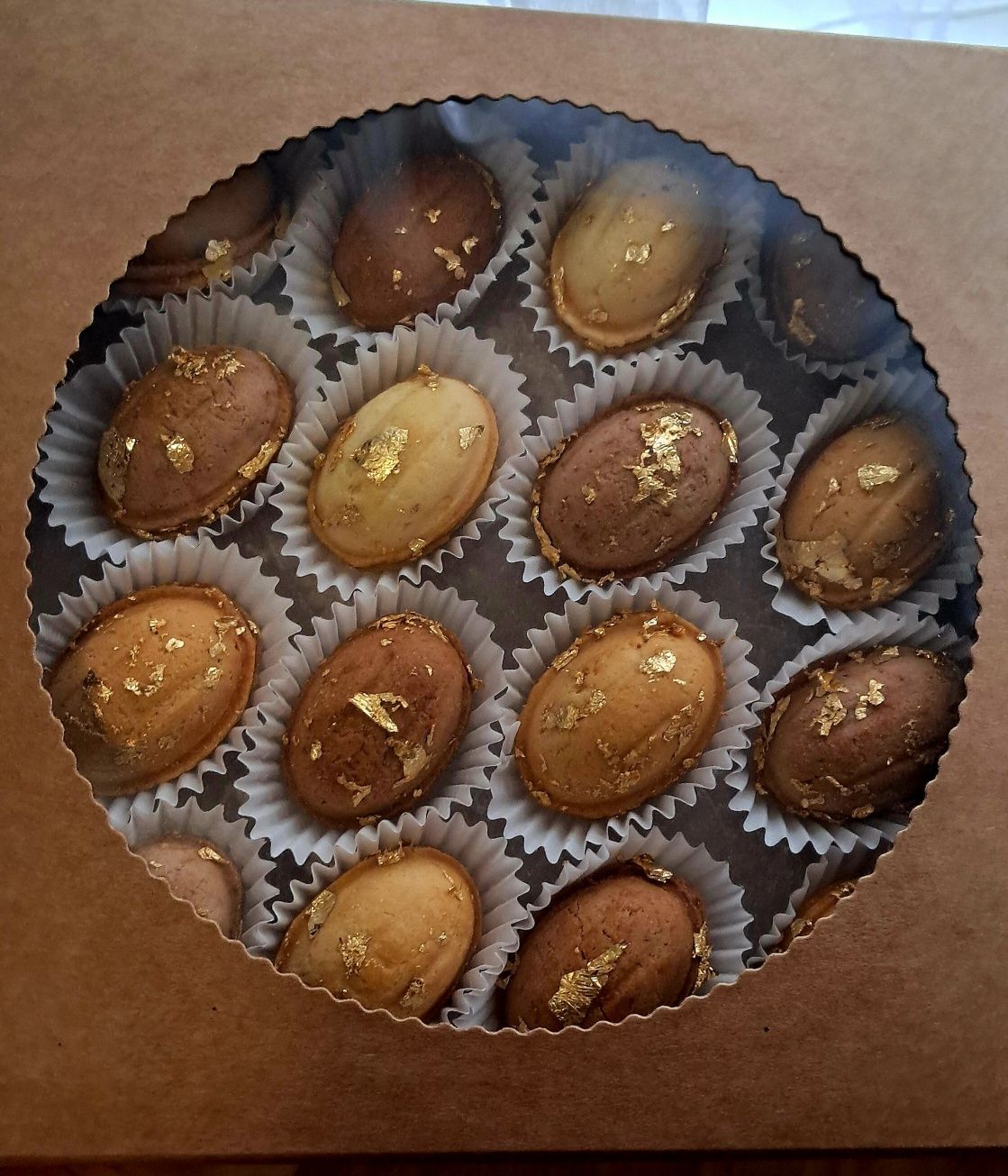 Горішки з різними смаками