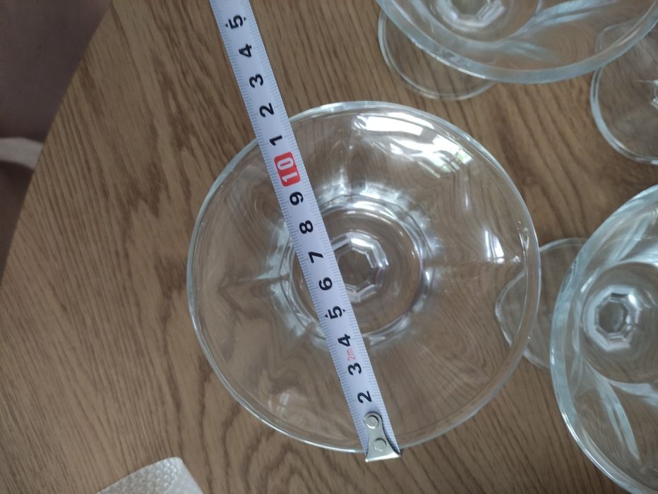 Conjunto de taça e 6 tacinhas