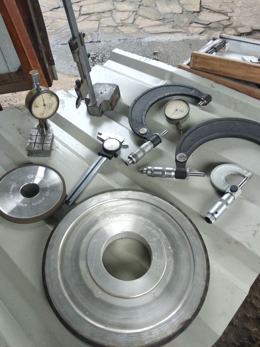 Вимірювальний інструмент