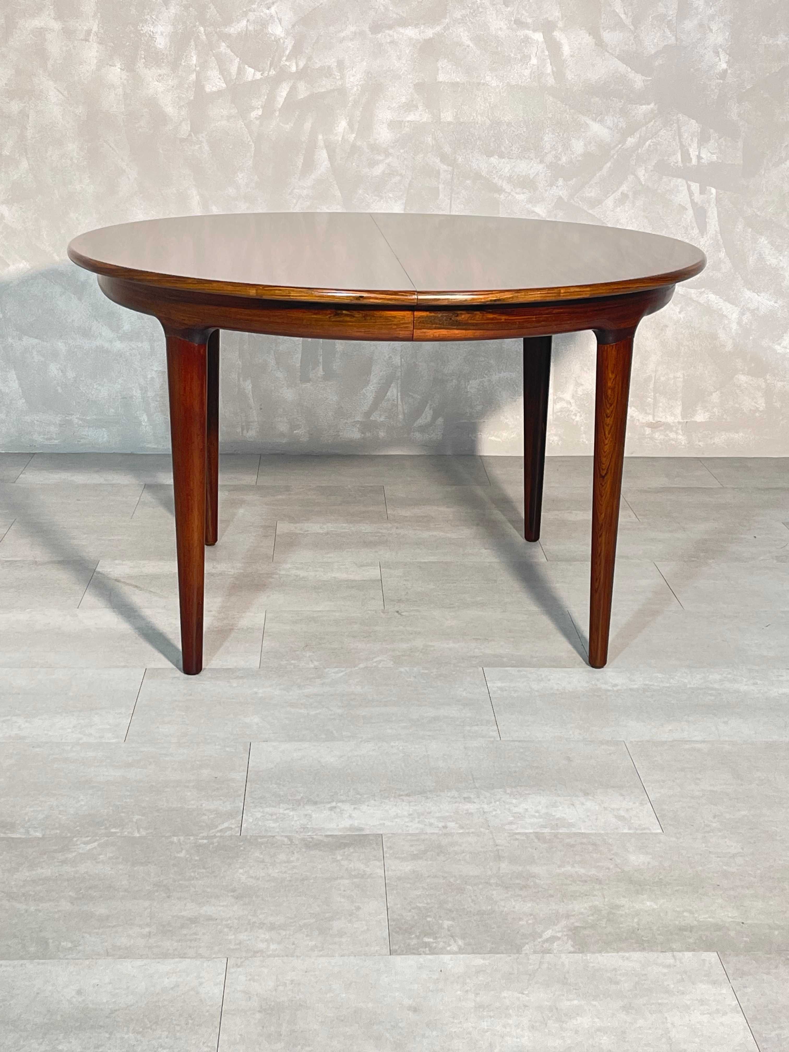 Mesa Johannes Andersen em pau santo