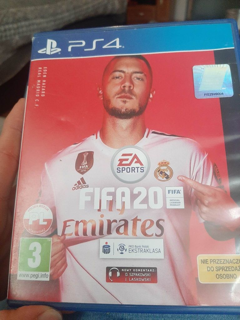 Na sprzedaz używana gra Fifa 2020 na ps 4