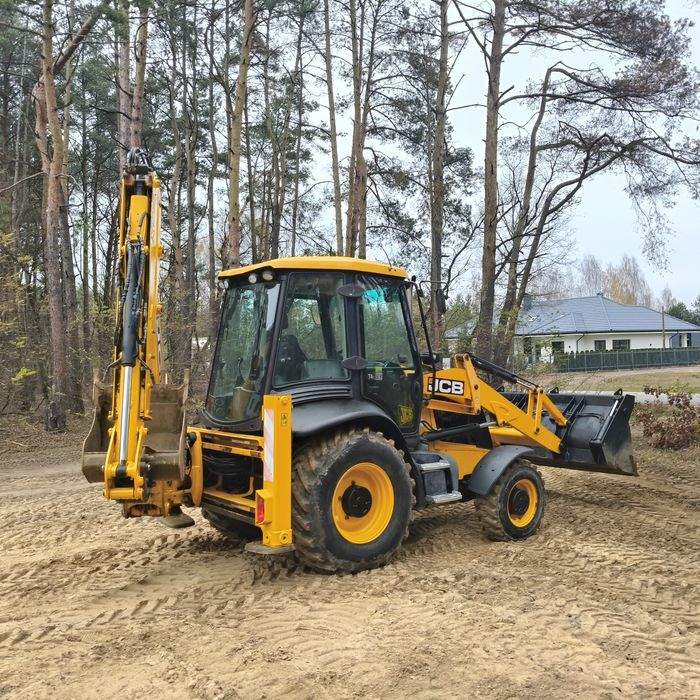 Koparko-ładowarka JCB 3CX