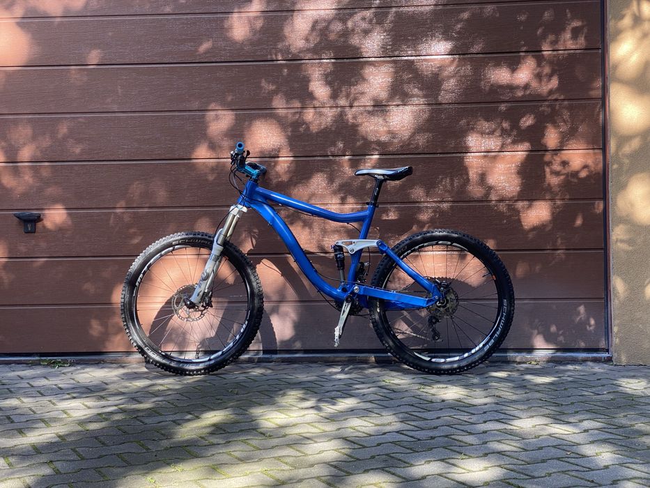 Rower Enduro rama Agang doinwestowany po oełnym serwisie