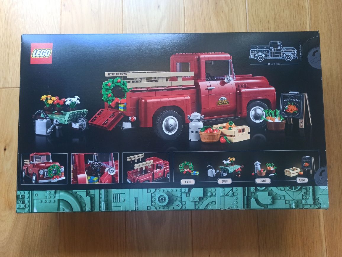Lego creator 10290