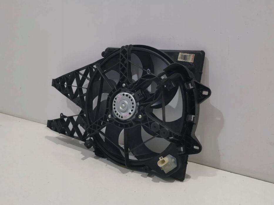 fiat doblo 10- wentylator chłodnicy