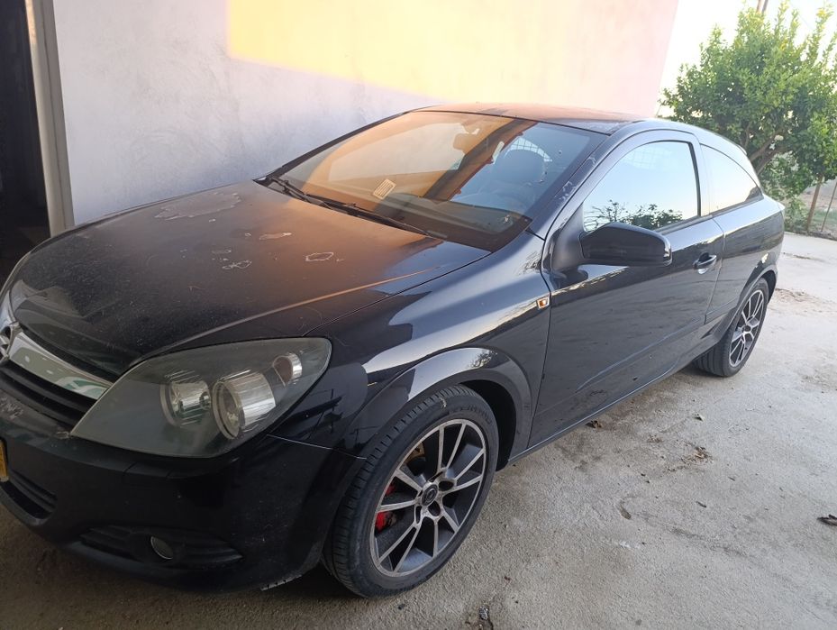Opel Astra H GTC
