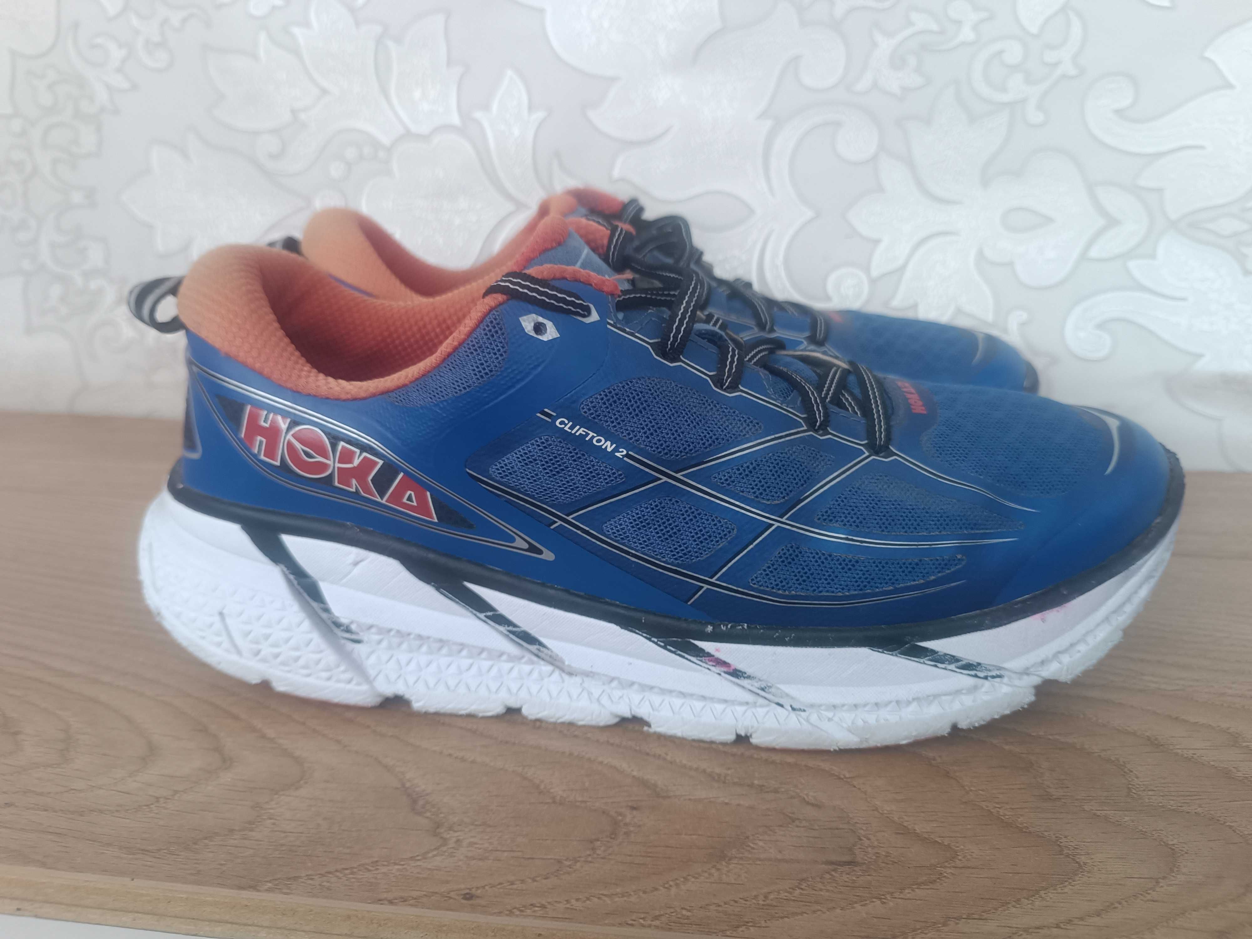 Кроссовки для бега Hoka 44.5 размер 28 28.5 см