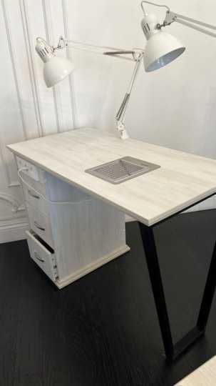 Маникюрный стол разборной с вытяжкой