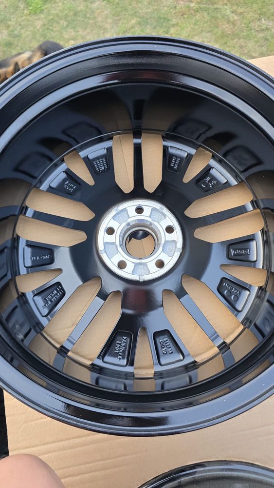 Nowe felgi 19” Ford 5x108 ET50 – oryginał 2023/2024 – 3500 zł