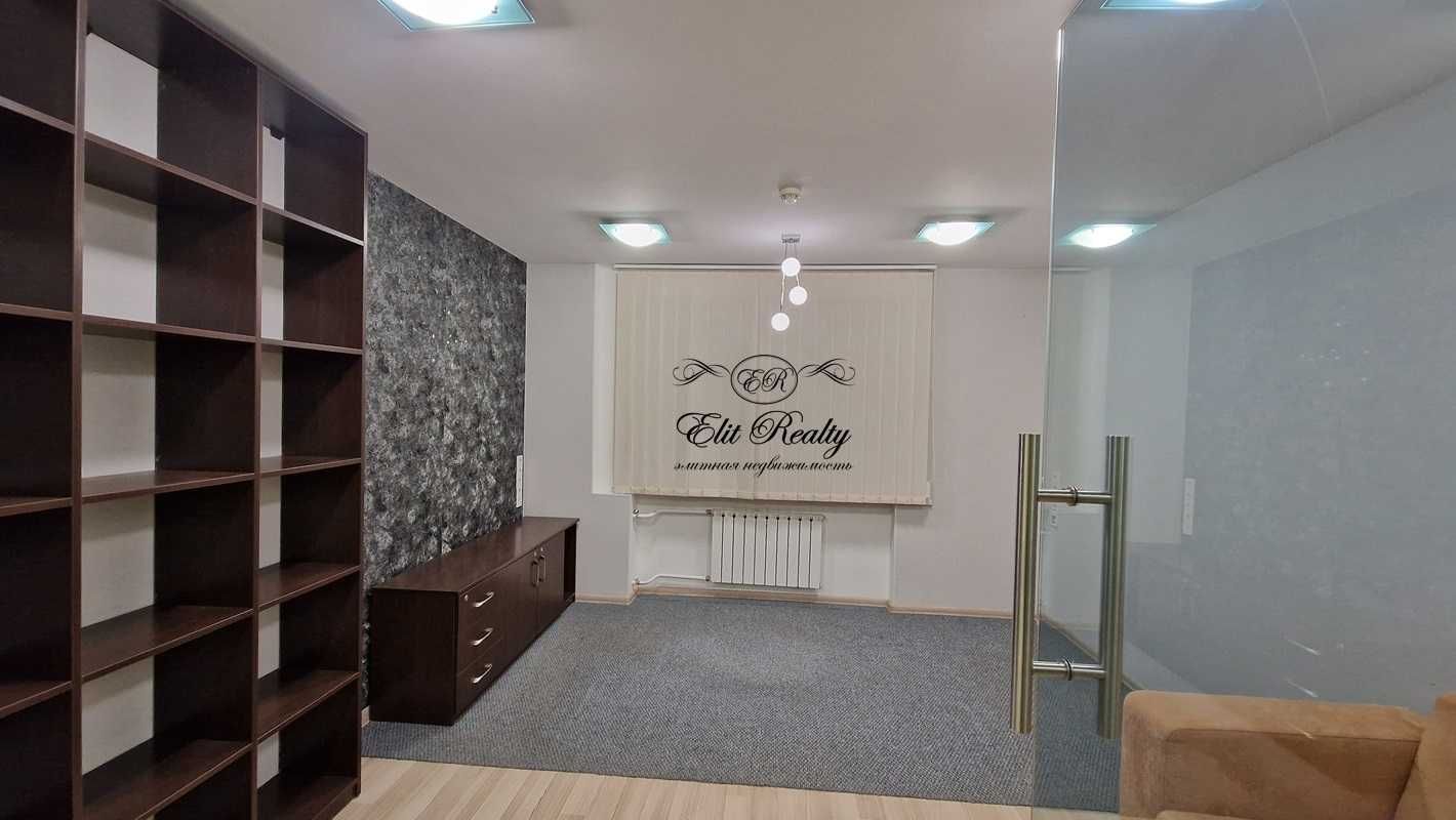 Сучасне офісне приміщення в м. Обухів