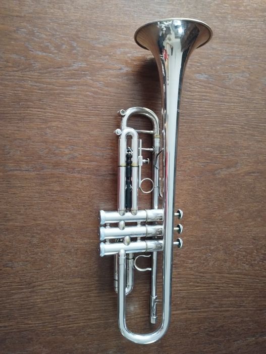 Trąbka ETERNA 700 Getzen USA