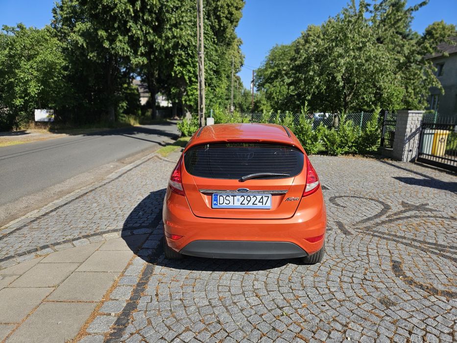 Ford Fiesta 1.2 16V 82KM Titanium