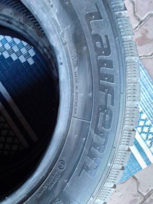 Cena za 2 Opony zimowe 205/65r16C LAUFENN 6mm