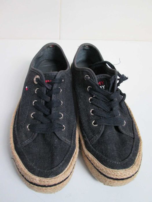 Tommy Hilfiger granatowe espadryle sznurowane 38