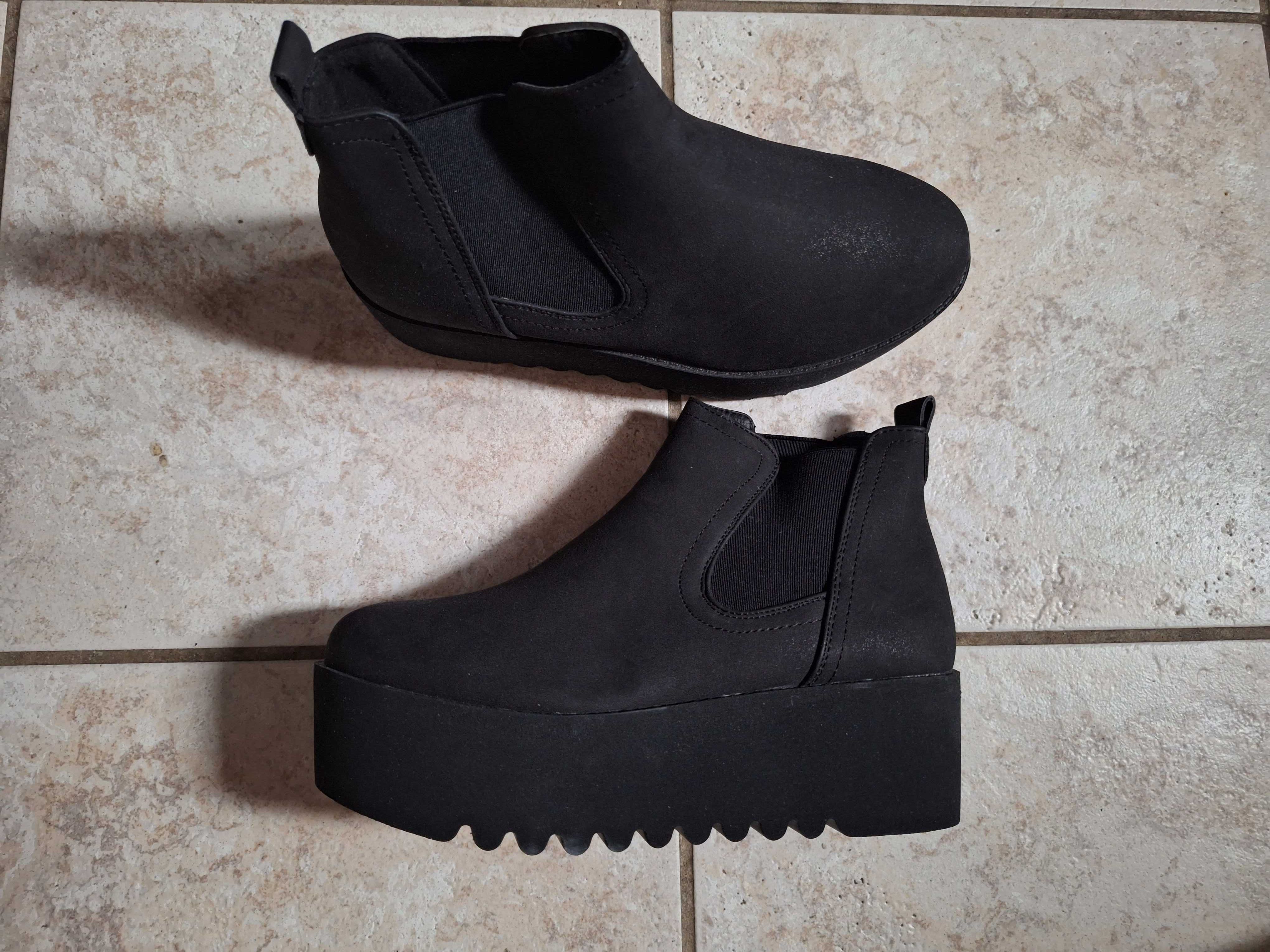 Buty na platformie rozm.38