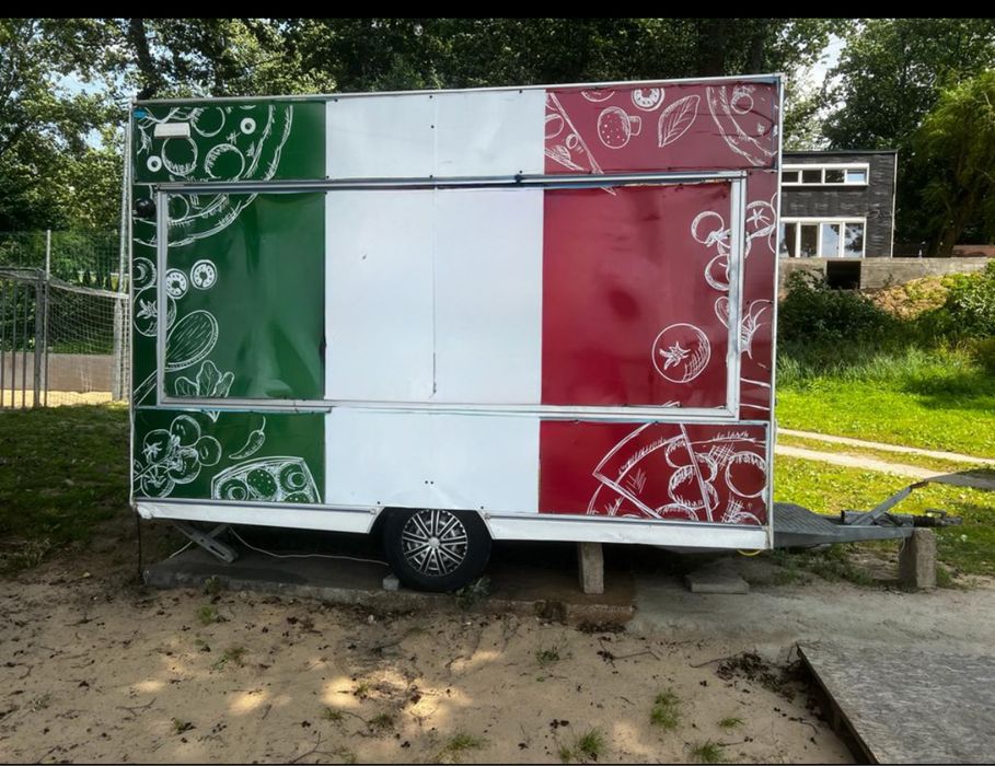 Sprzedam przyczepe gastronomiczną NIEWIADÓW
