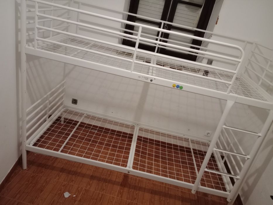 Vendo sofá cama + beliche