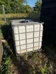 Mauzer 1000l po wapnie.  Transport