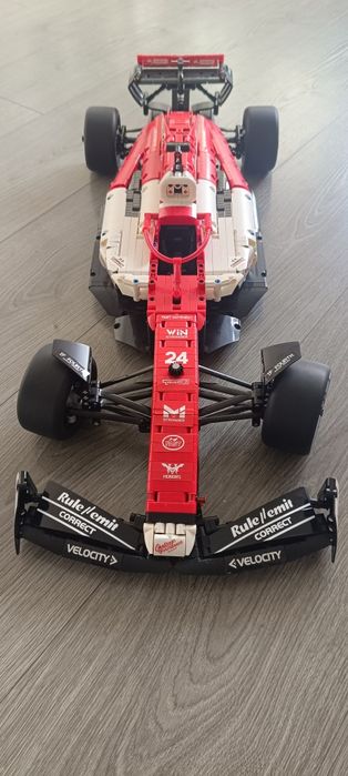 Lego Alfa Romeu F1Team ORLEN