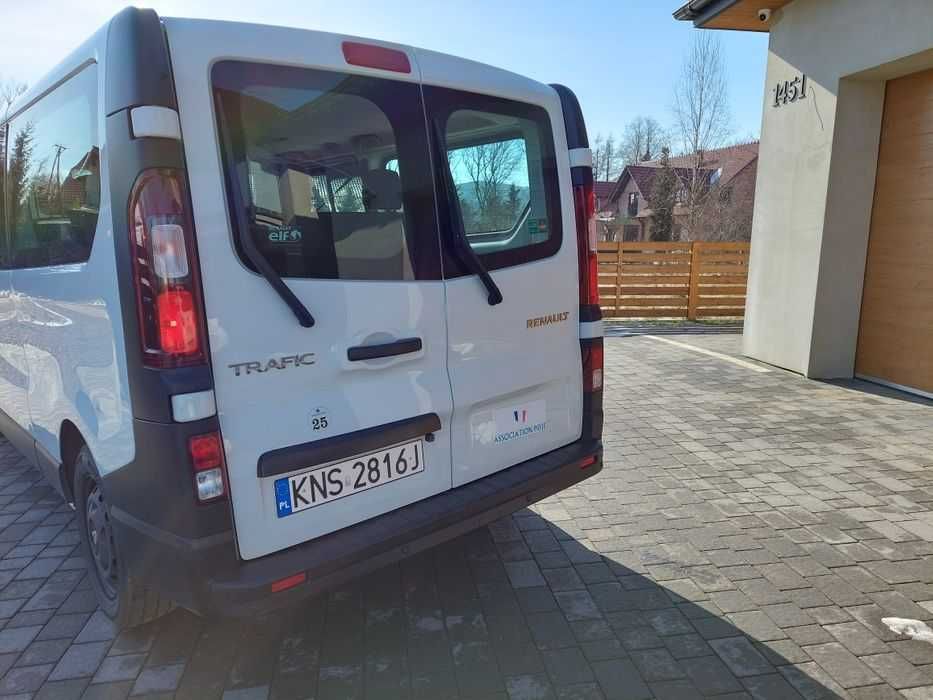 Wynajem Auta Trafic Bus 9 osobowy, Transport gości weselnych Tanio