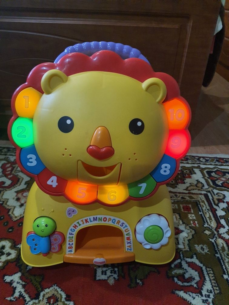 Ексклюзив! із США музична машинка для дітей віком 1-5 років "левик"