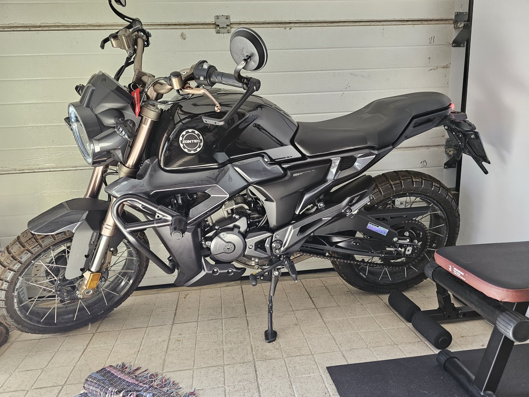 Zontes G1x 125cc c/ suporte mala