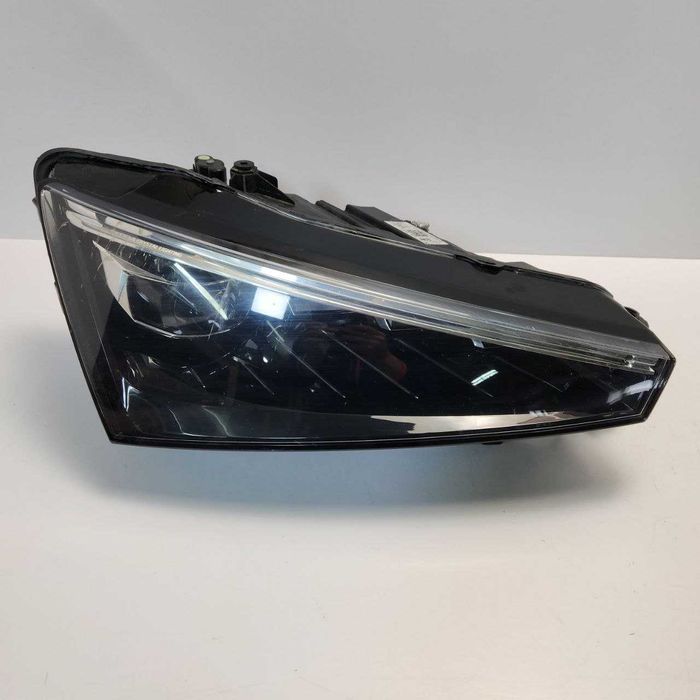 Фара правая skoda scala full led