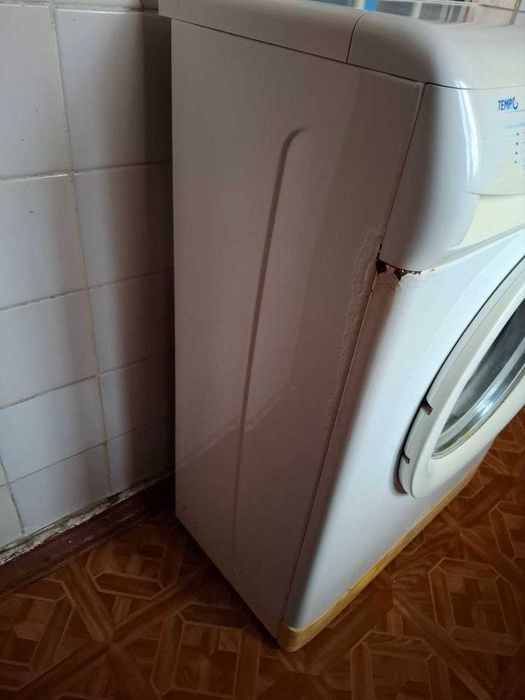 Продам стиральную машинку Holiday 180 на запчасти