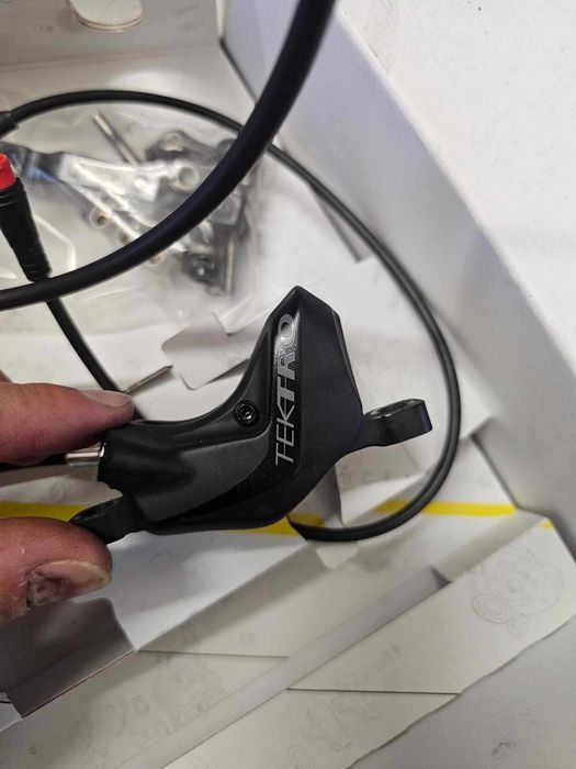 hamulec hydrauliczny TEKTRO E730 Komplet