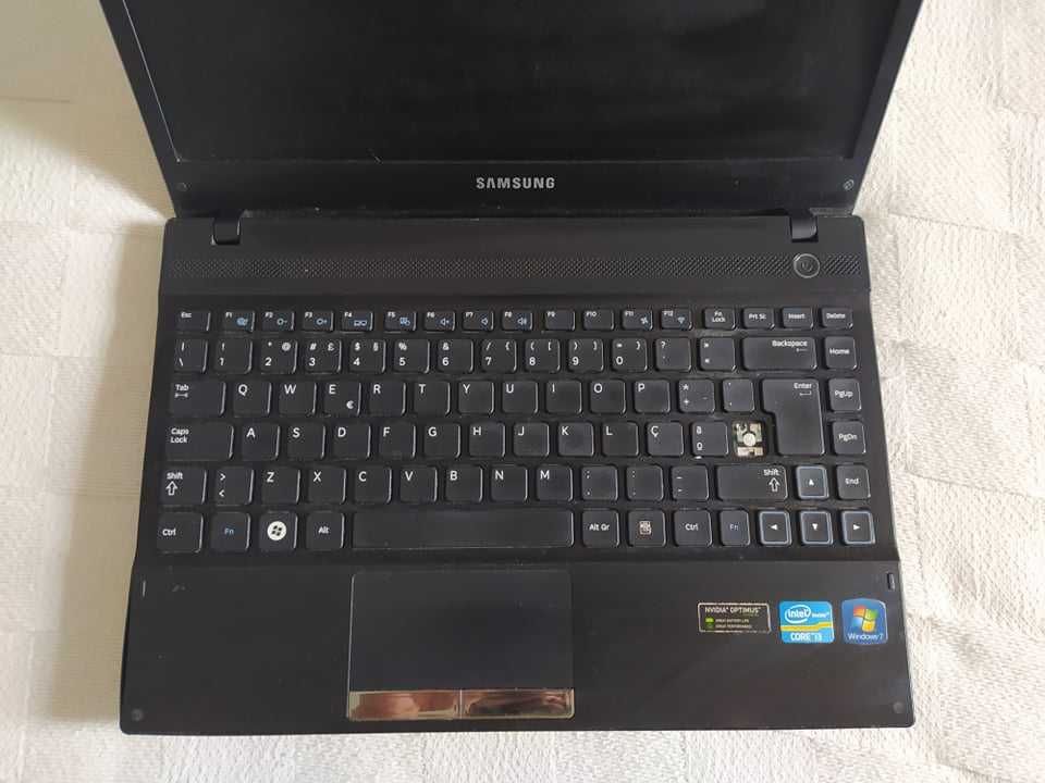 Portátil Samsung NP300V3A-S04PT(Não liga)